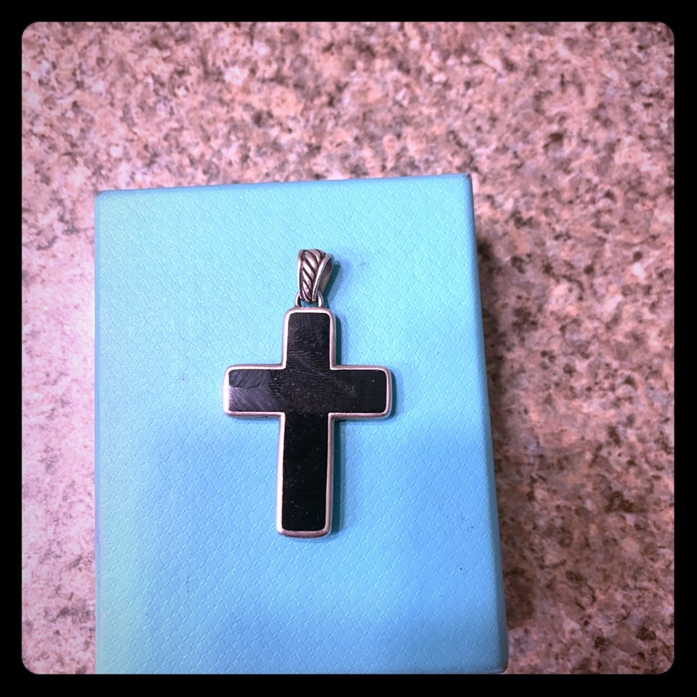 Black onyx David Yurman Cross